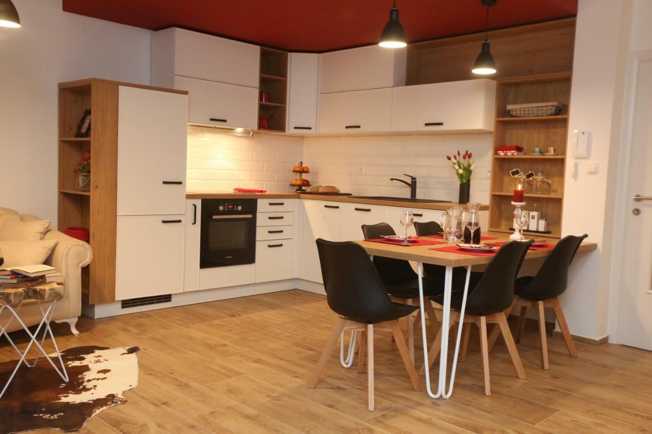 Apartman Delux Brkic Leilighet Lozovac Eksteriør bilde
