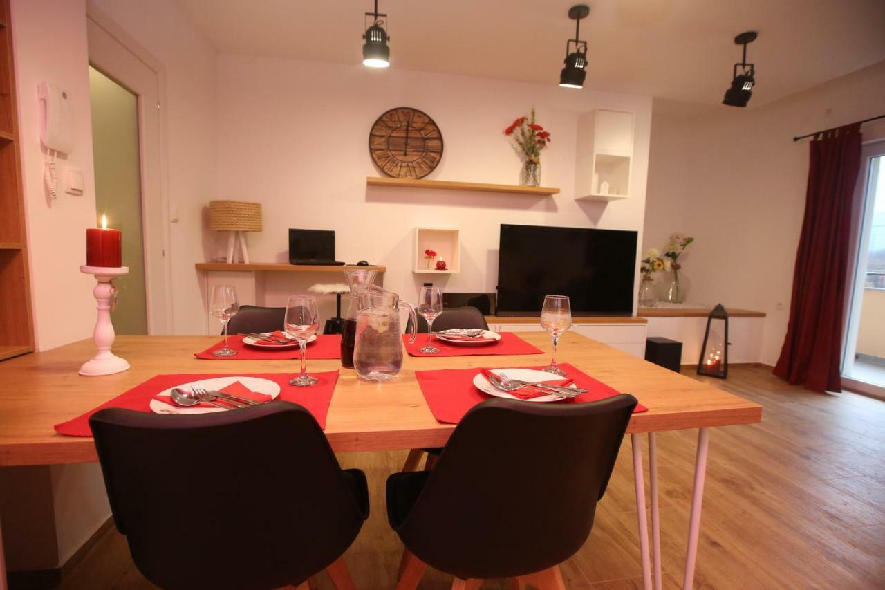 Apartman Delux Brkic Leilighet Lozovac Eksteriør bilde