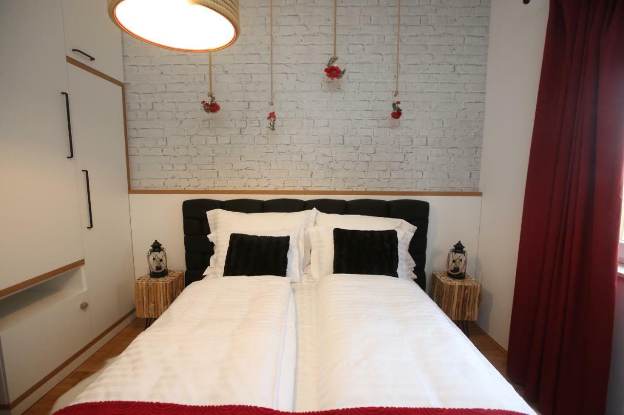 Apartman Delux Brkic Leilighet Lozovac Eksteriør bilde